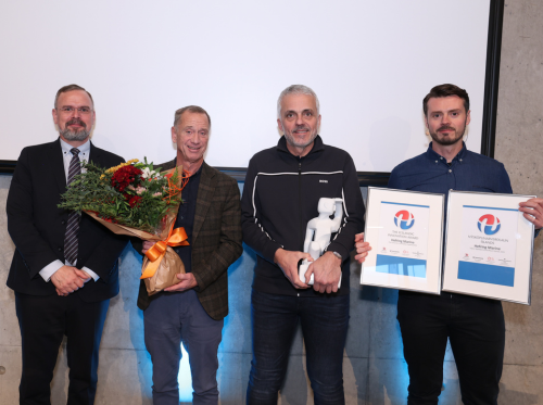 Daði Már Kristófersson, fjármála- og efnahagsráðherra, Magnús Þór Jónsson, Björn Jónsson og Karl Birgir Björnsson, stofnendur Hefring Marine. Ljósmyndari Sigurjón Ragnar.