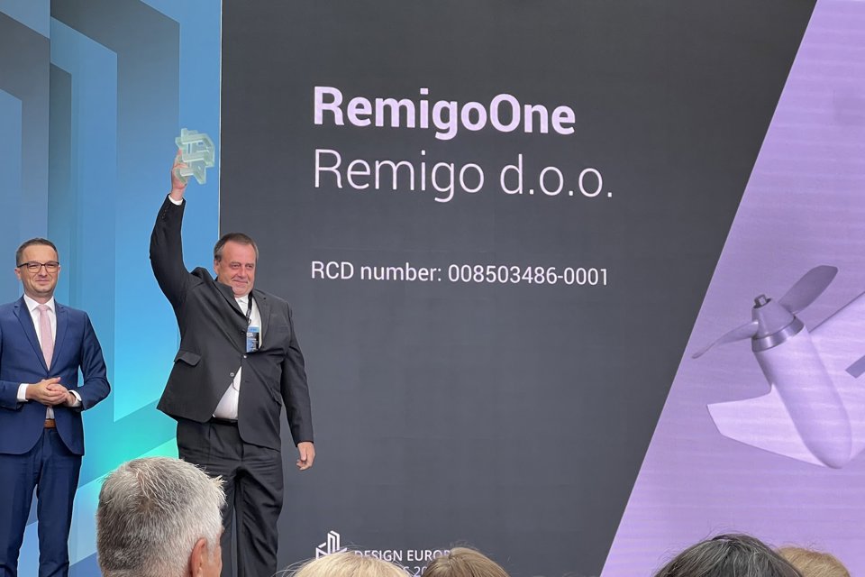Remigo vann í flokki lítilla og meðalstórra fyrirtækja fyrir raf-utanborðsmótor.