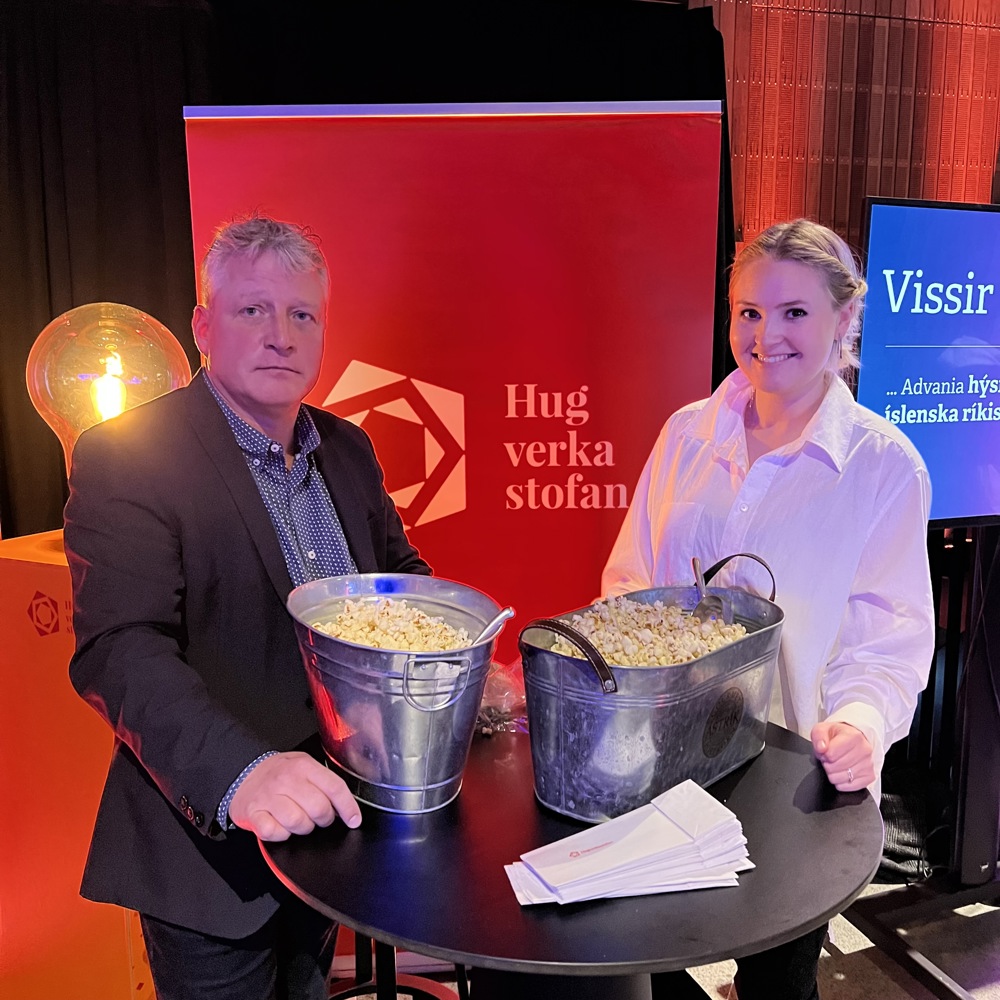 Eiríkur Sigurðsson, communications manager, and Melkorka Þöll Vilhjálmsdóttir, lawyer, represented the ISIPO at the event.